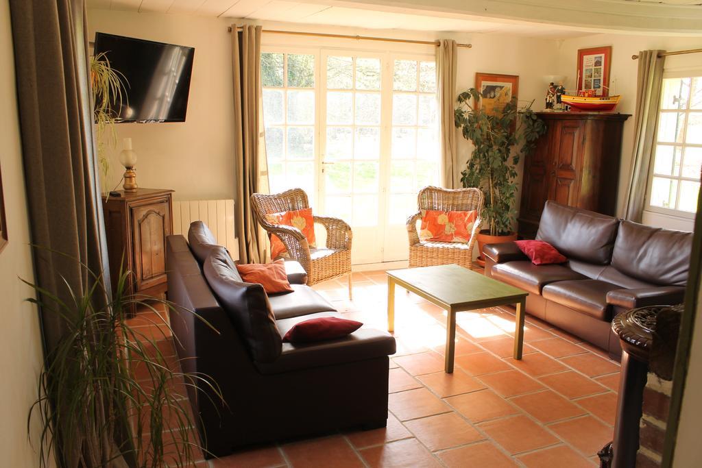 Propriete A 5 Km De Honfleur Villa Fourneville Exterior photo